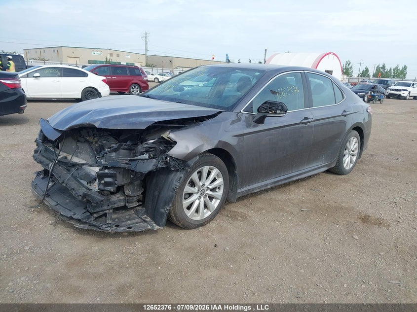 Vin: 4t1g11ak5lu972462, lot: 3054148, toyota camry se 20202