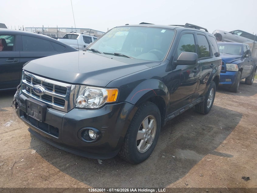 2009 Ford Escape, Front, IAAI, VIN 1FMCU037X9KA98235 — photo 2