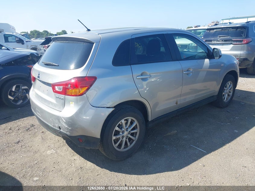 Vin: 4a4ah3au1ee605700, lot: 3054437, mitsubishi rvr se 20144