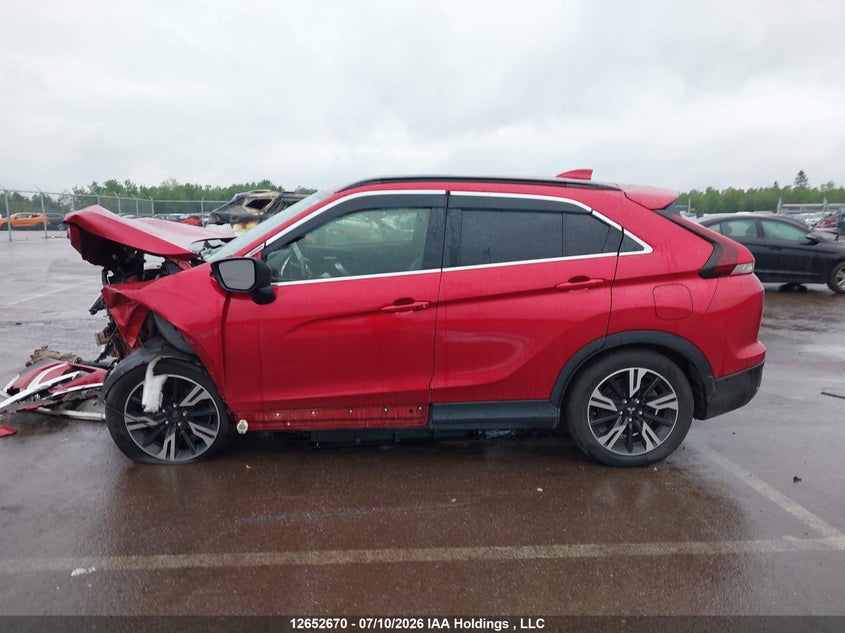 2024 Mitsubishi Eclipse Cross Le/Ralliart VIN: JA4ATVAA2RZ611697 Lot: 12652670