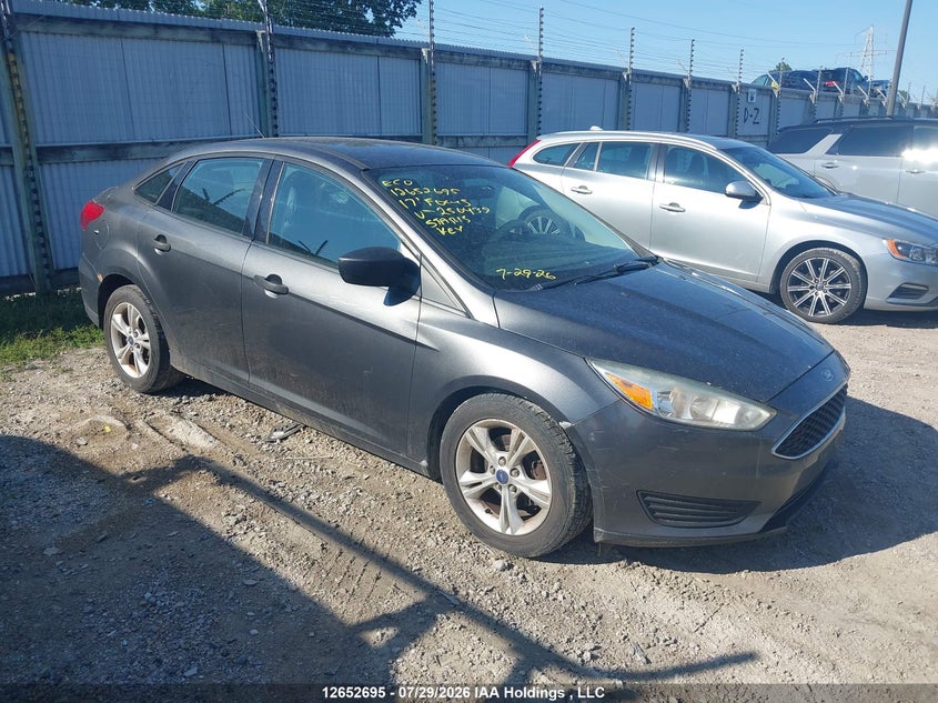 Vin: 1fadp3e27hl250439, lot: 3054482, ford focus s 2017 img_1