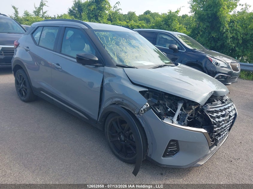 2024 Nissan Kicks Sr, Front, IAAI, VIN 3N1CP5DV4RL520328