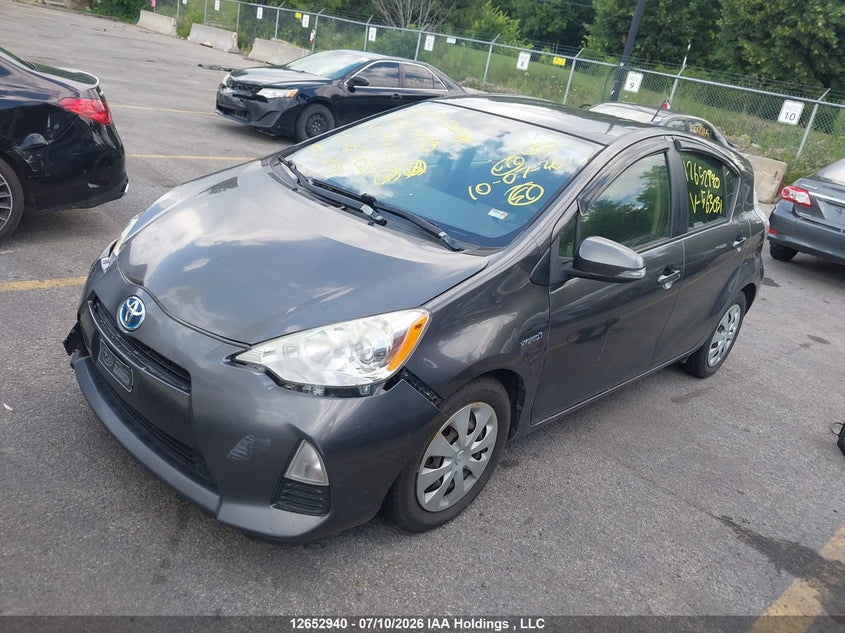 2014 Toyota Prius c, Удар спереду, IAAI, VIN JTDKDTB38E1563031 — фото 2