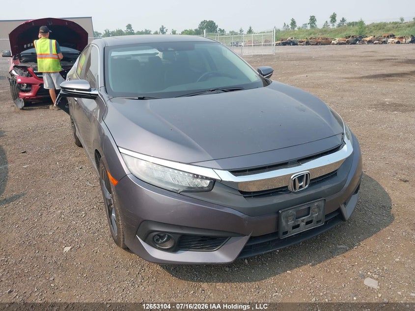 Vin: 2hgfc1f90jh105245, lot: 3054928, honda civic touring 2018 img_1