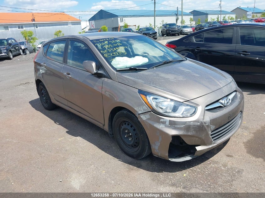 Vin: kmhct5ae6eu185016, lot: 3055104, hyundai accent gls/gs 2014 img_1