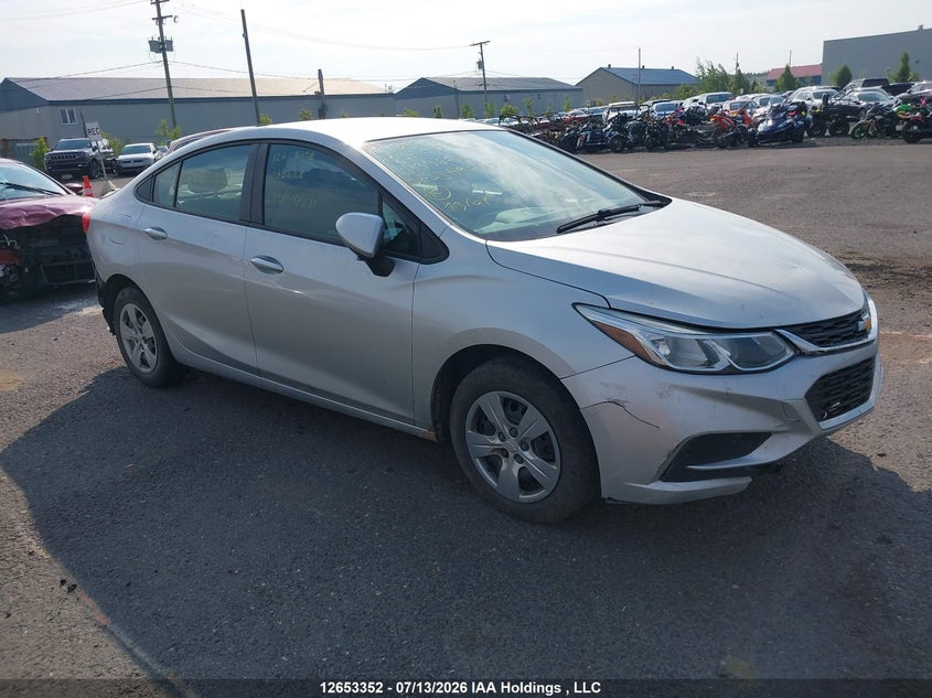 Vin: 1g1ba5sm1j7133628, lot: 3055212, chevrolet cruze l 2018 img_1