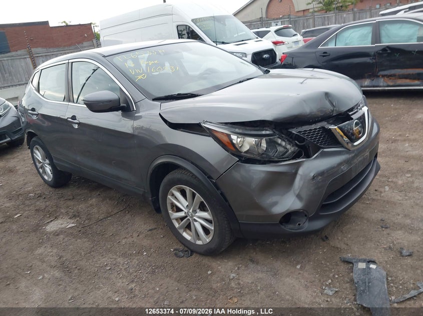 Vin: jn1bj1cp3jw160931, lot: 3055237, nissan rogue sport s/sv/sl 2018 img_1