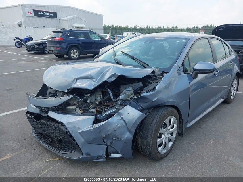 2020 Toyota Corolla, Front, IAAI, VIN 5YFBPRBE3LP113713 — photo 2