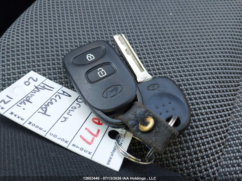 2012 HYUNDAI ACCENT HATCHBACK 1.6L I-4 DI, DOHC, VVT, 138HP