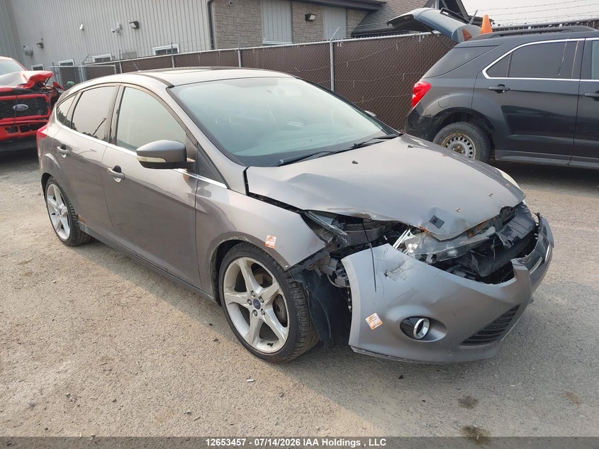 Vin: 1fadp3n29el394375, lot: 3055323, ford focus 2014 img_1