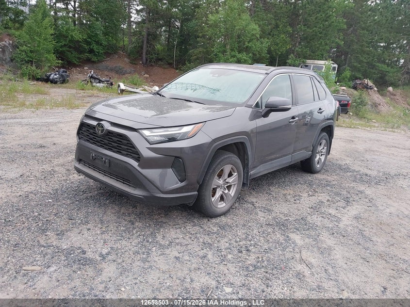 2022 Toyota RAV 4, Water, IAAI, VIN 2T3R1RFV6NC295315 — photo 2