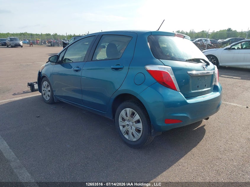 Vin: jtdktud3xdd547268, lot: 3055382, toyota yaris le 20133