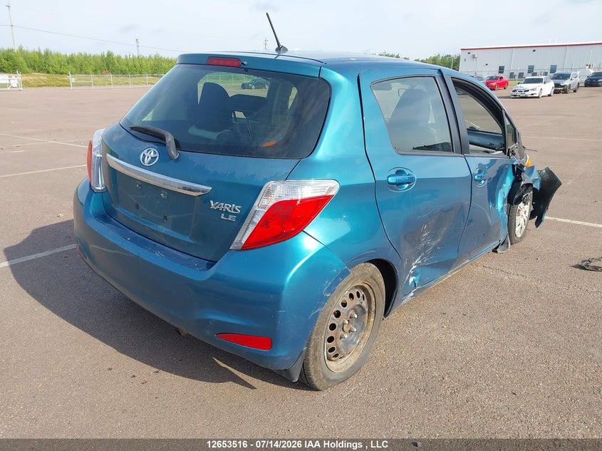 Vin: jtdktud3xdd547268, lot: 3055382, toyota yaris le 20134