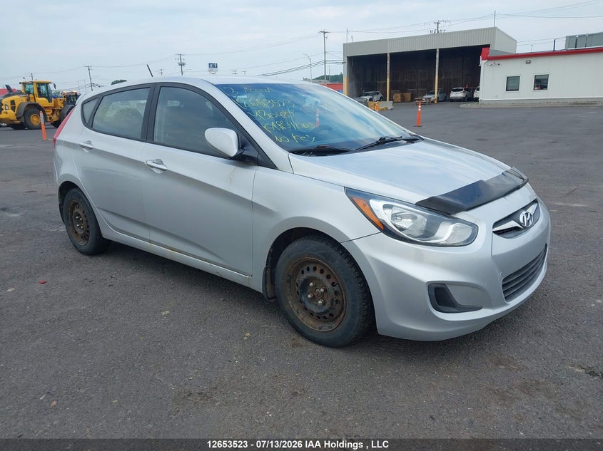 2013 HYUNDAI ACCENT GLS/GS