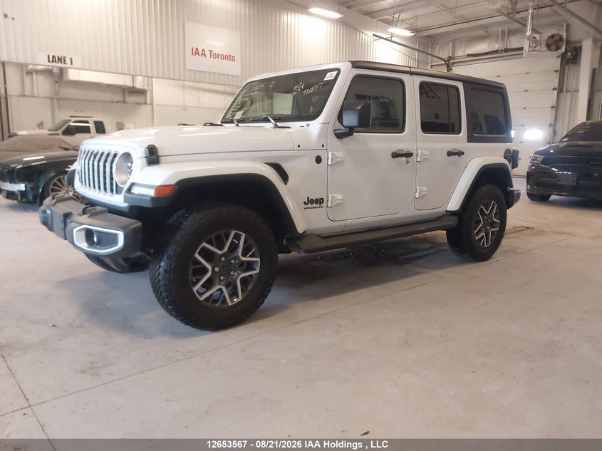 2025 Jeep Wrangler 4-Door Sahara, IAAI, VIN 1C4PJXEG1SW662034 — фото 2