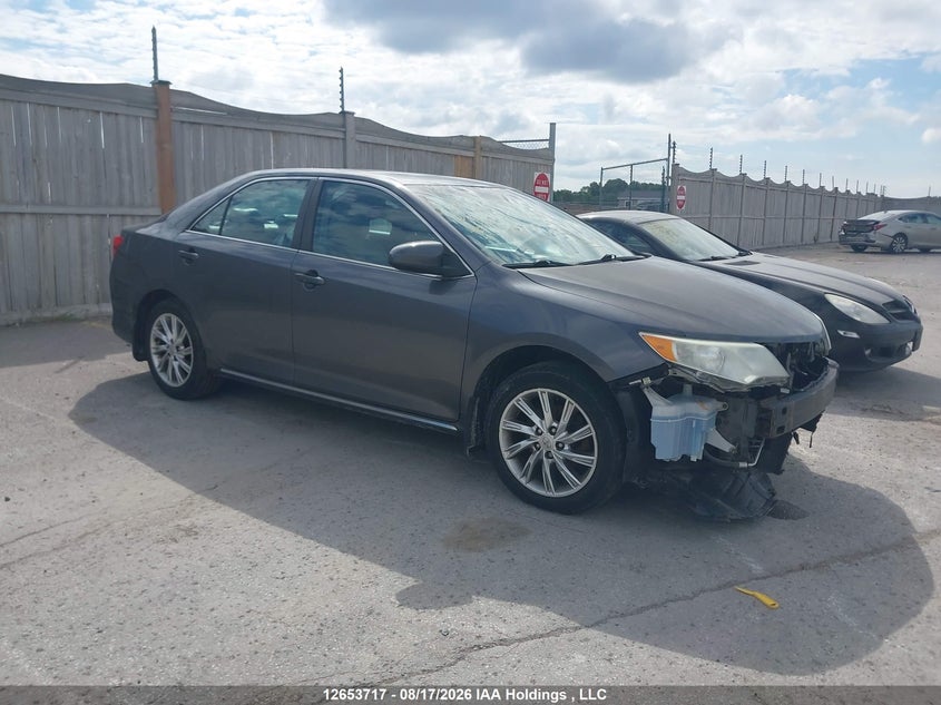 Vin: 4t1bf1fk4eu440644, lot: 3055592, toyota camry l/se/le/xle 2014 img_1