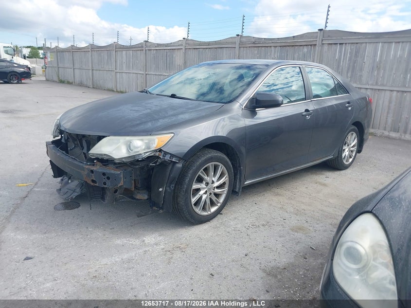 Vin: 4t1bf1fk4eu440644, lot: 3055592, toyota camry l/se/le/xle 20142