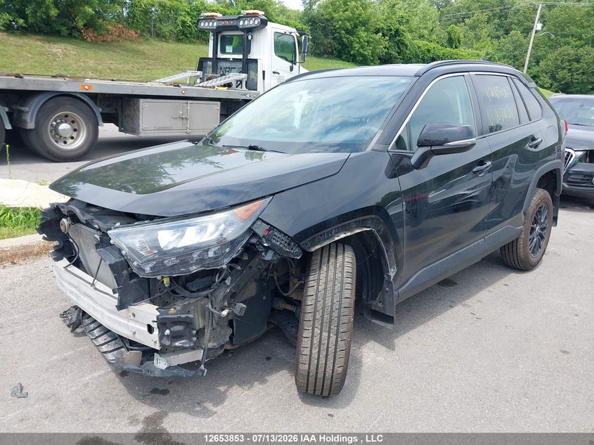 Vin: 2t3z1rfv2kc003686, lot: 3055732, toyota rav4 le 20192