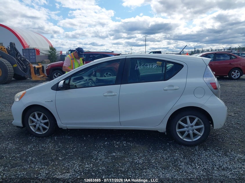 2013 Toyota Prius C VIN: JTDKDTB39D1543546 Lot: 12653885