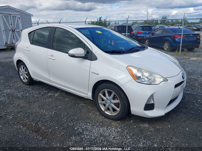 2013 Toyota Prius C VIN: JTDKDTB39D1543546 Lot: 12653885