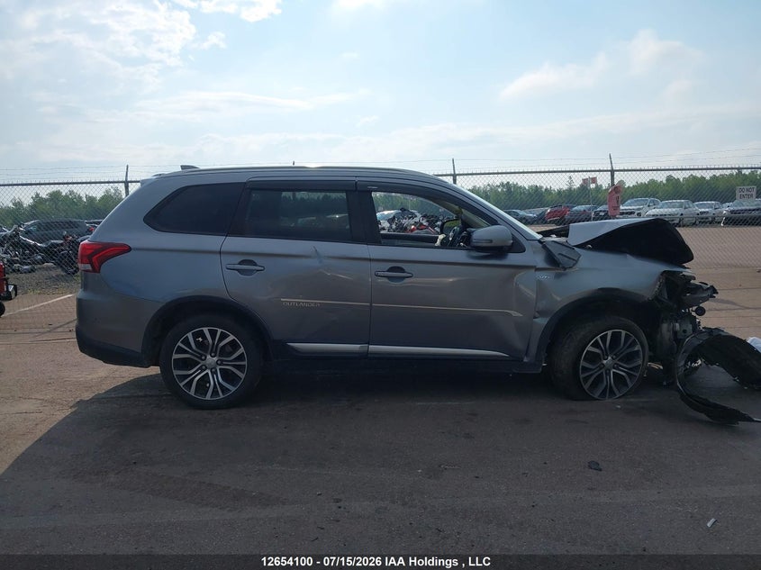 2018 Mitsubishi Outlander Se/Se Anniversary Edition VIN: JA4JZ3AX9JZ613815 Lot: 12654100