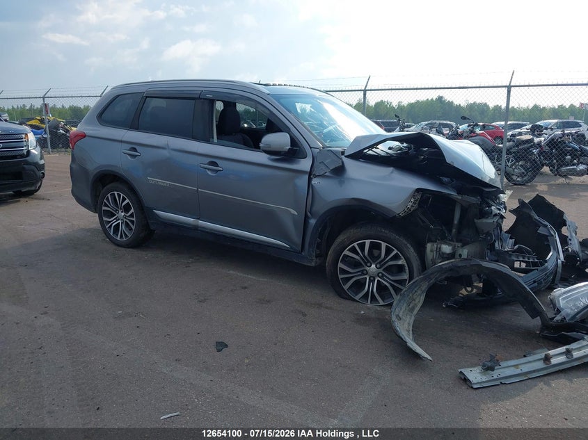 2018 Mitsubishi Outlander Se/Se Anniversary Edition VIN: JA4JZ3AX9JZ613815 Lot: 12654100