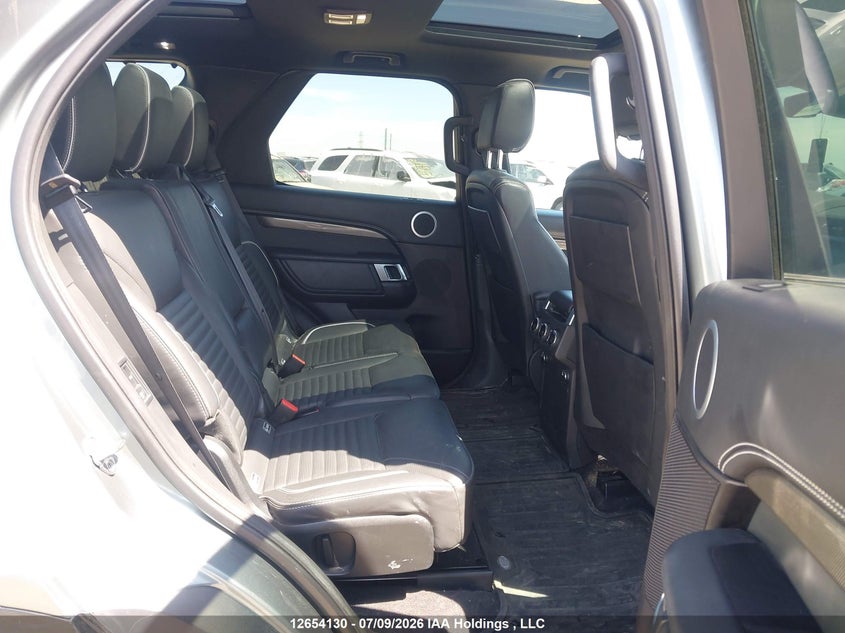 2017 Land Rover Discovery Hse VIN: SALRRBBK7HA037584 Lot: 12654130