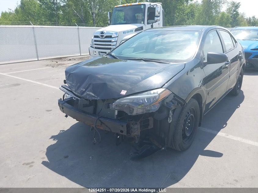 2017 Toyota Corolla, Front, IAAI, VIN 2T1BURHE5HC928356 — photo 2