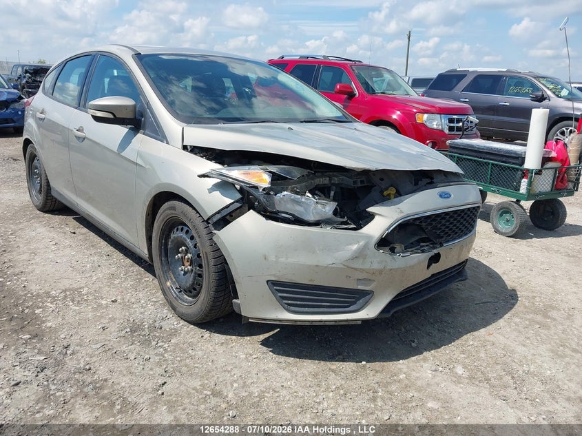 2016 FORD FOCUS SE