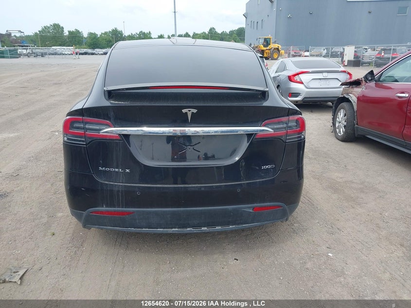 2018 Tesla Model X 100D/75D/P100D VIN: 5YJXCDE2XJF116798 Lot: 12654620