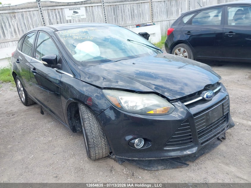 Vin: 1fadp3n25el315218, lot: 3056565, ford focus titanium 2014 img_1