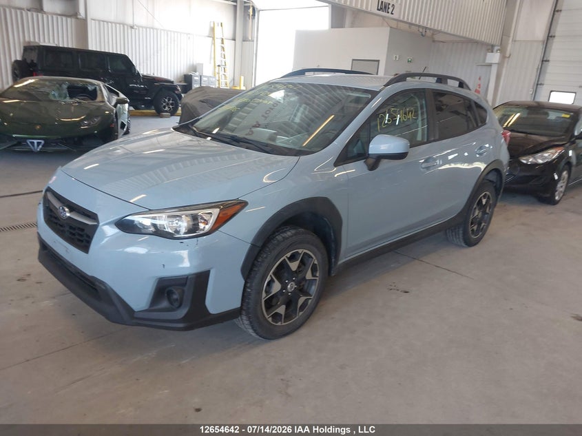 2018 Subaru XV, Front, IAAI, VIN JF2GTAAC9JH328087 — photo 2