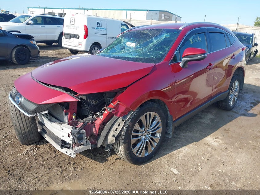 2024 Toyota Venza, Front, IAAI, VIN JTEAAAAH7RJ179054 — photo 2