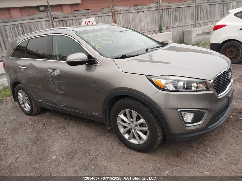 2016 Kia Sorento 3.3L Lx + VIN: 5XYPGDA54GG186397 Lot: 12654837