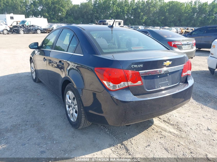 Vin: 1g1pc5sb8e7431131, lot: 3056931, chevrolet cruze 1lt 20143