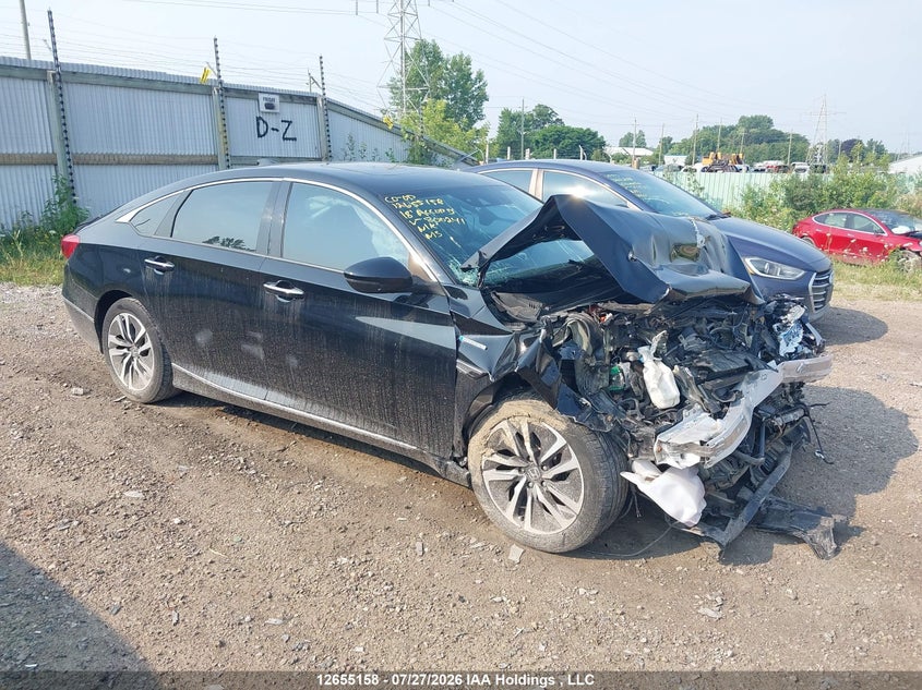 Vin: 1hgcv3f96ja800241, lot: 3057128, honda accord hybrid touring 2018 img_1