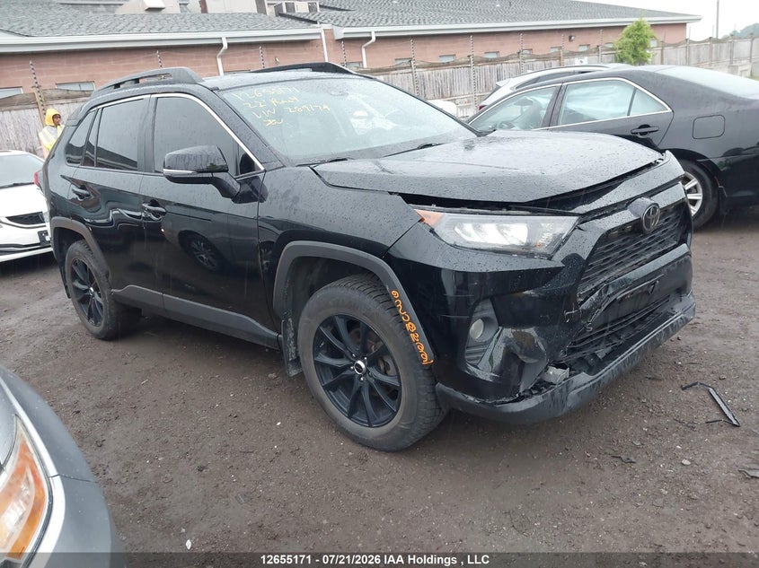 Vin: 2t3b1rfv4nc289174, lot: 3057141, toyota rav4 le 2022 img_1