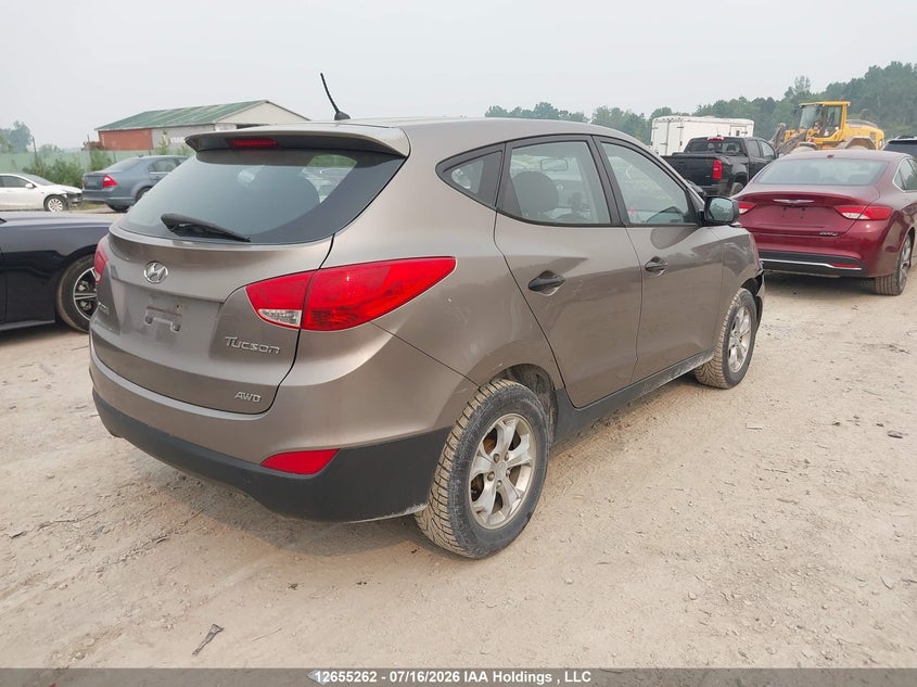 Vin: km8jtcacxbu282435, lot: 3057233, hyundai tucson gl 20114