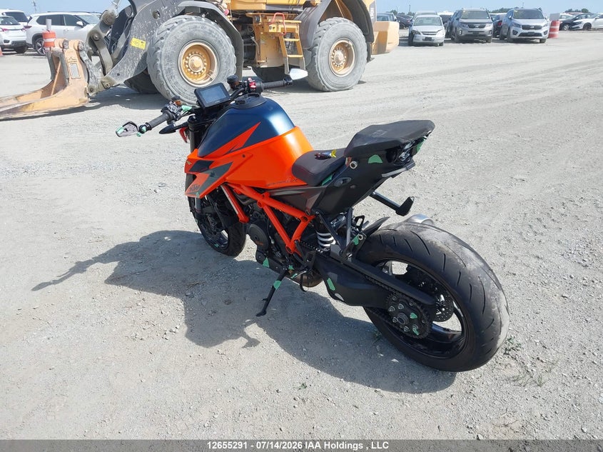 2021 KTM KTM 1290 SUPER DUKE R SPORT_BIKE 2