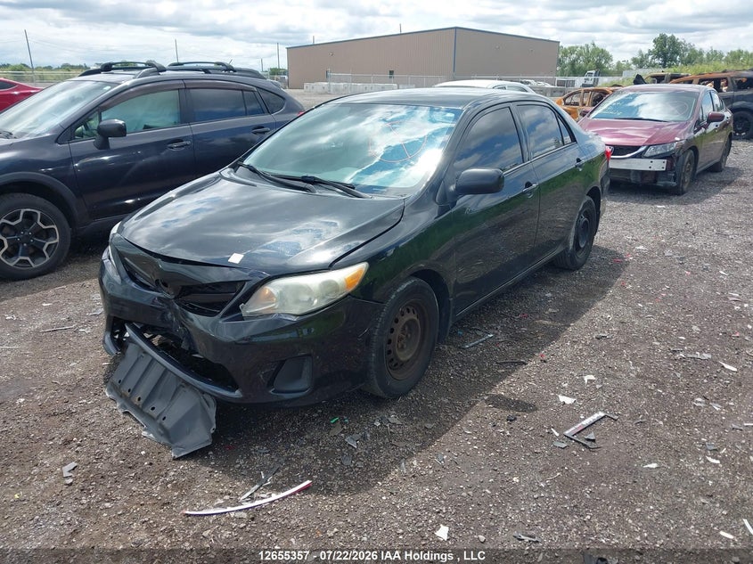 Vin: 2t1bu4ee1dc026384, lot: 3057342, toyota corolla 20132