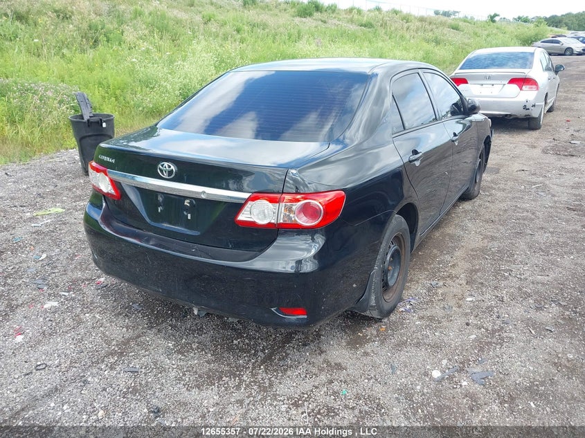 Vin: 2t1bu4ee1dc026384, lot: 3057342, toyota corolla 20134