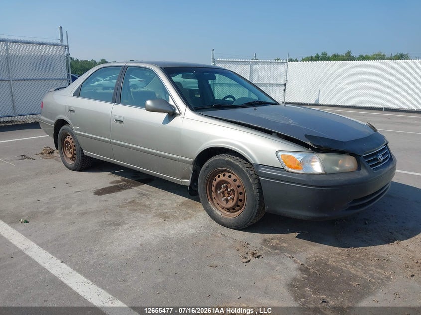 2000 Toyota Camry