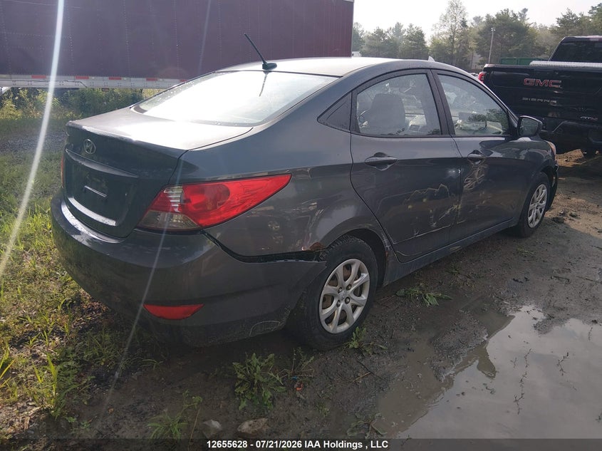 Vin: kmhct4ae5cu240854, lot: 3057635, hyundai accent gl 20124