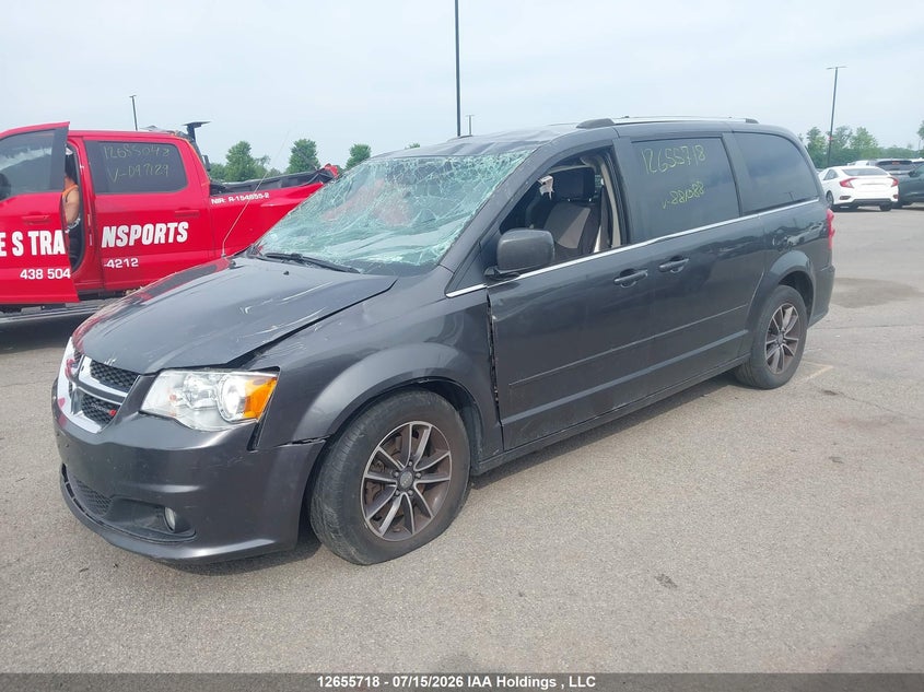 2017 Dodge Caravan, Лобовое стекло, IAAI, VIN 2C4RDGBG4HR881088 — фото 2