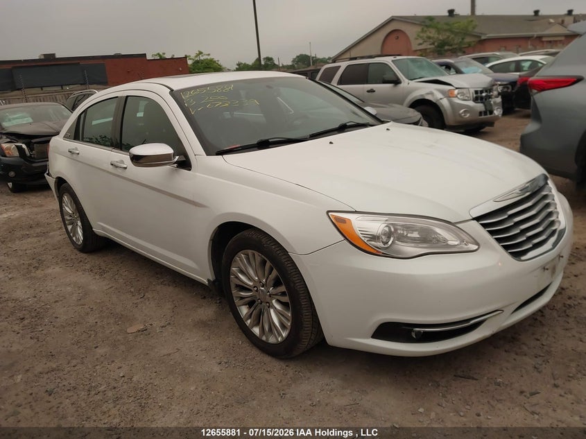 2013 Chrysler 200 Limited VIN: 1C3CCBCG7DN673339 Lot: 12655881