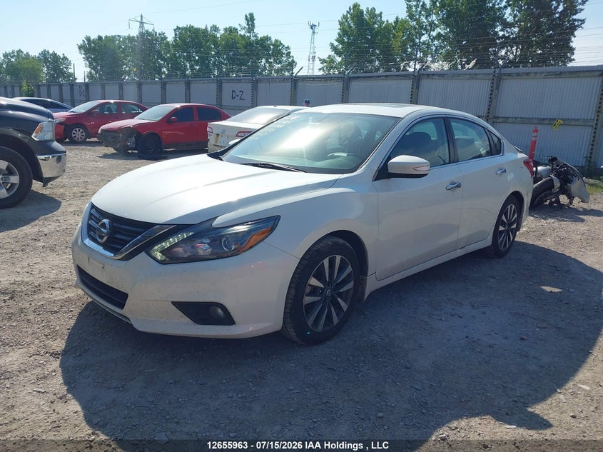 Vin: 1n4al3ap0hc473258, lot: 3057976, nissan altima 20172