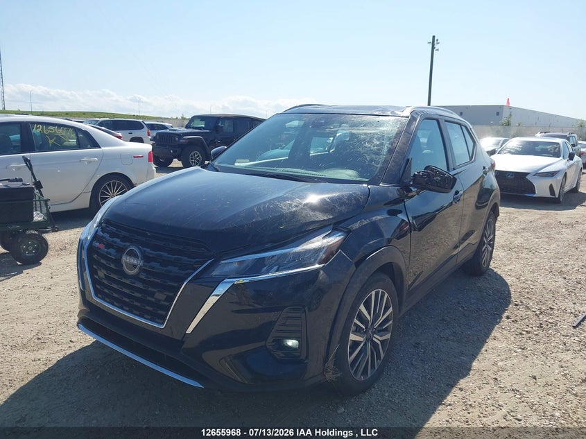 2025 Nissan Kicks Play Sv, Rollover, IAAI, VIN 3N1CP5CV1SL508547 — photo 2