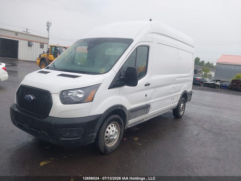 2025 Ford Transit, Левый бок, IAAI, VIN 1FTBR2X87SKA81589 — фото 2