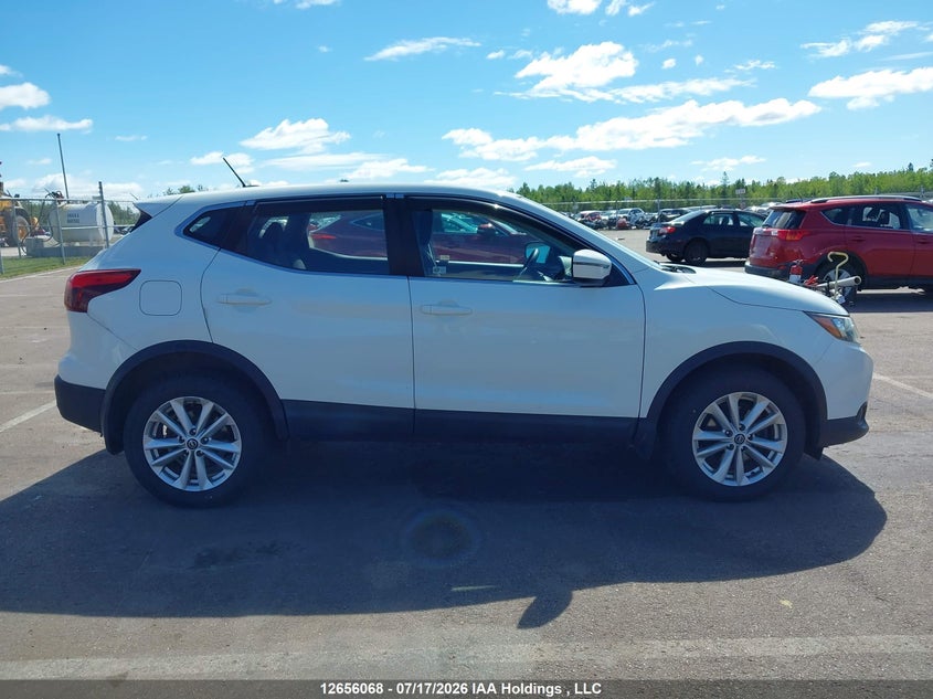 2019 Nissan Qashqai S/Sl/Sv VIN: JN1BJ1CR4KW330121 Lot: 12656068