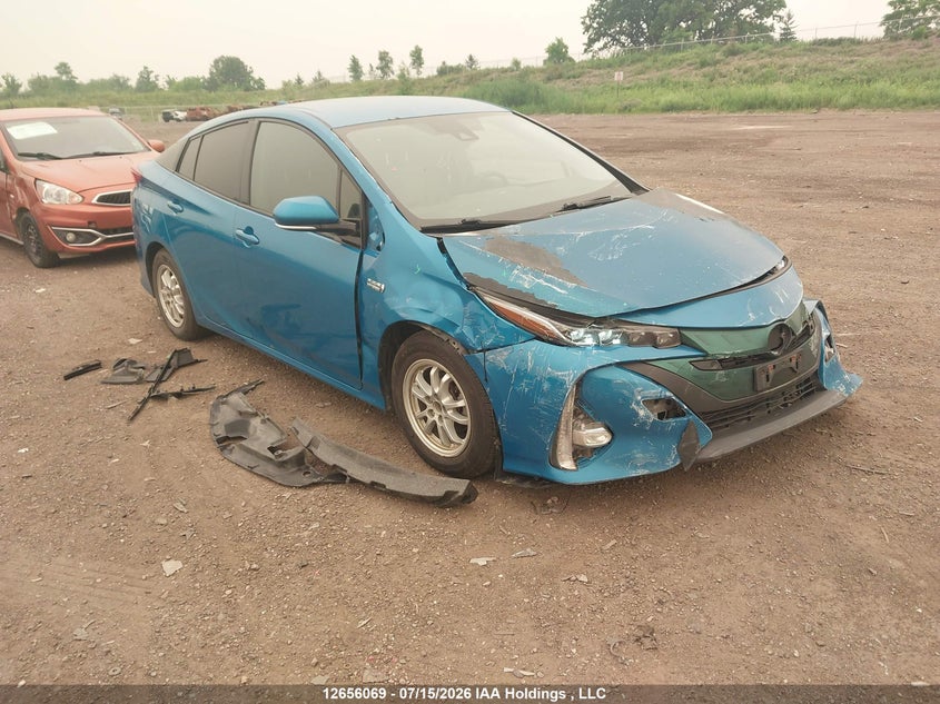 Vin: jtdkarfpxj3099540, lot: 3058083, toyota prius prime upgrade 2018 img_1